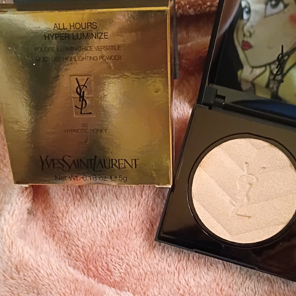 Yves Saint Laurent All Hours Hyper Luminizer - Hypnotic Honey